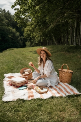 04-guten-morgen-bilder-neu-guten-morgen-gruss-neu-guten-morgen-wuensche-guten-morgen-gruesse-kostenlos-picknick-sommer-auszeit-freude-280 4. Juni: Wie ein Picknick im Sommer, nimm heute eine Auszeit und genieße die kleinen Freuden des Lebens. - Guten Morgen Bilder neu | Guten Morgen Gruss neu | Guten Morgen Wünsche | Guten Morgen Grüße kostenlos